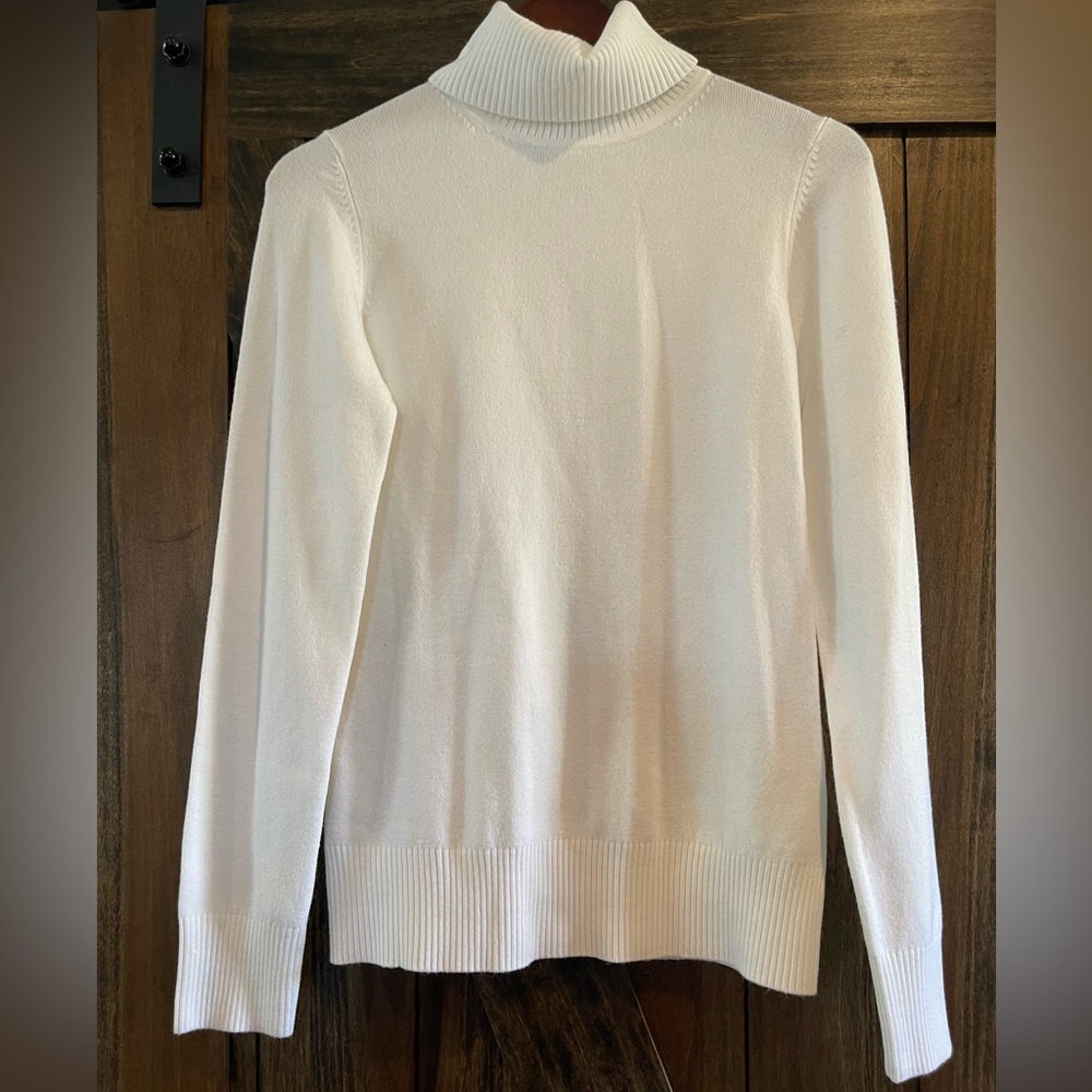 Women’s French Connection Turtleneck Size Large